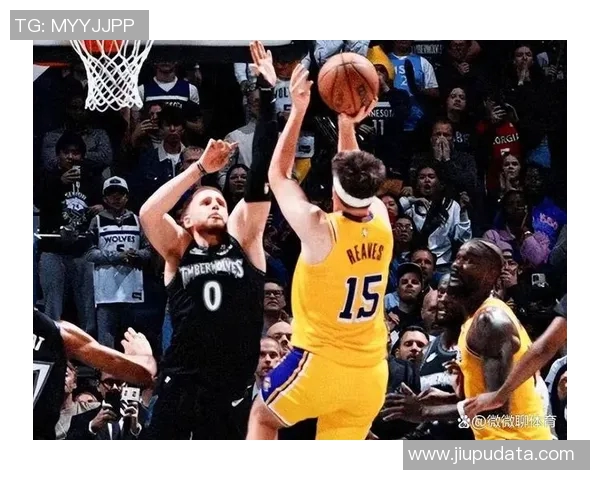 湖人对阵热火精彩回顾及赛后分析球员表现与战术调整